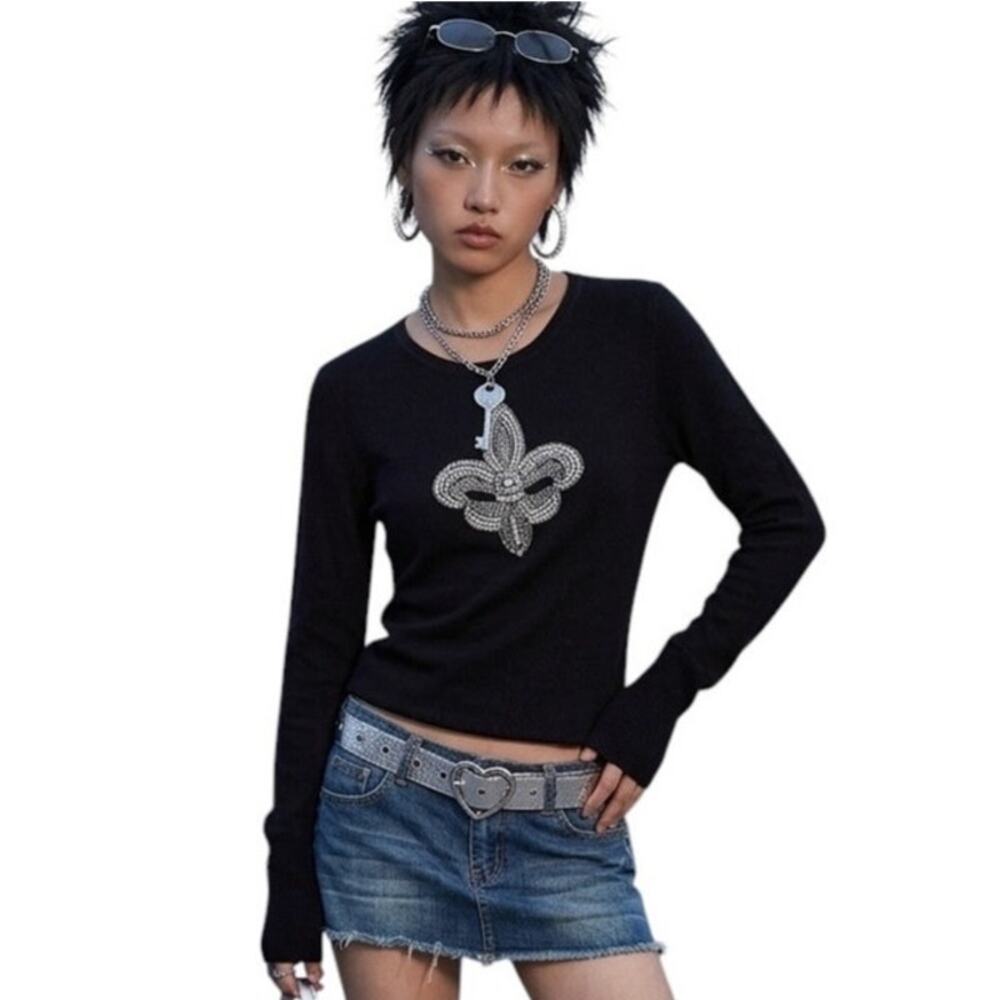Twisted Heart Black Fine Knit Fleur de Lis Beaded Rhinestone Y2K Sweater Small